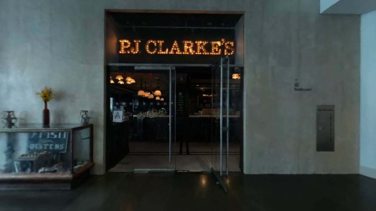 P.j. Clarke's On The Hudson